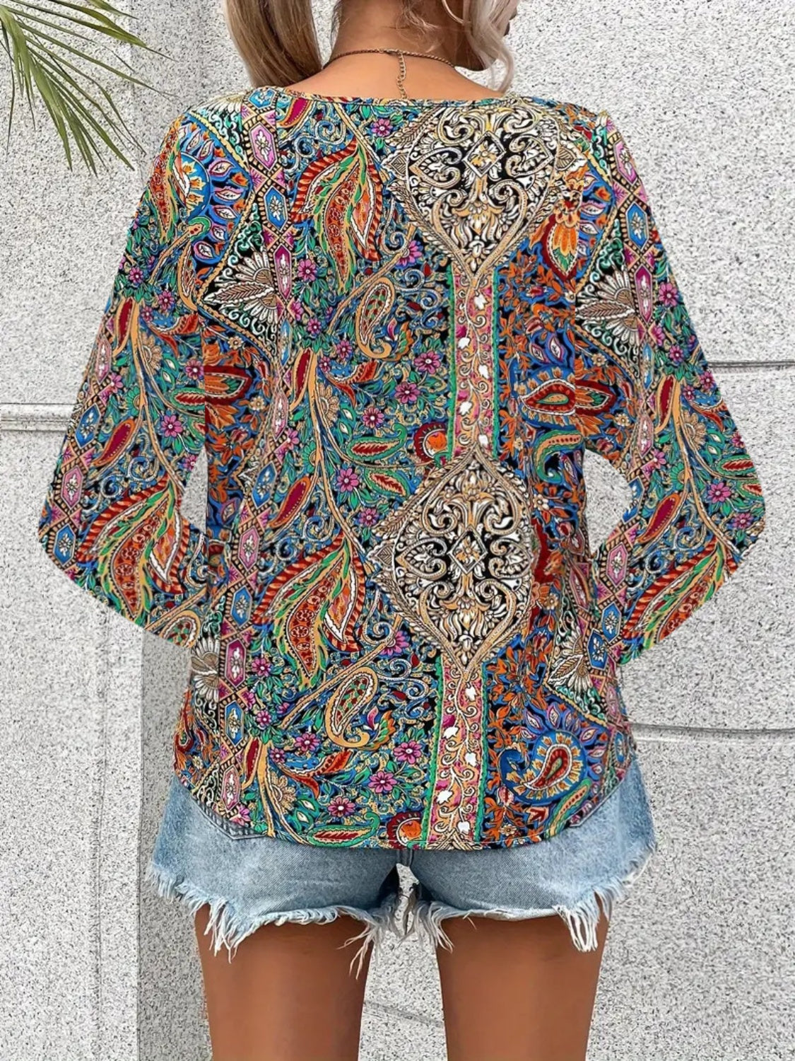 Printed V-Neck Long Sleeve Blouse